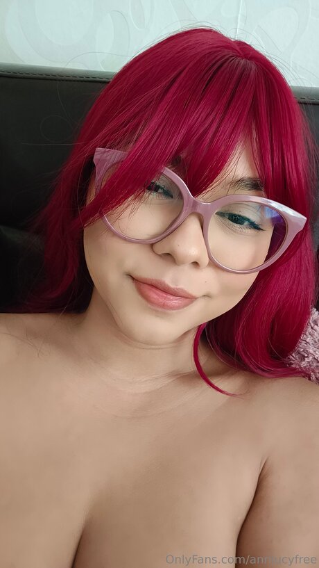 Foto di nudo di fuga di OnlyFans di Annlucyfree