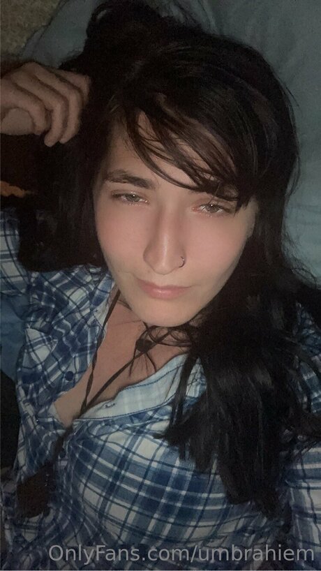 Foto di nudo di fuga di OnlyFans di Umbrahiem