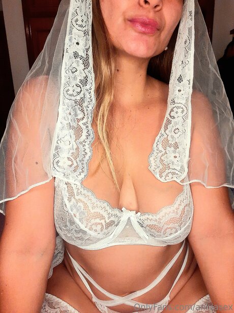 Foto di nudo di fuga di OnlyFans di Anhiasex