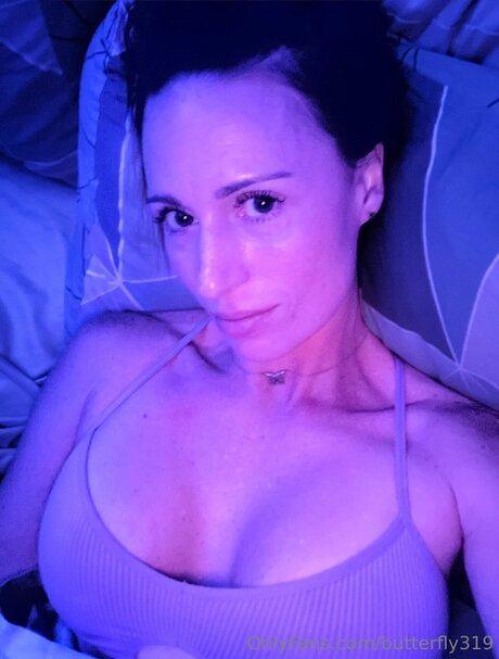 Foto di nudo di fuga di OnlyFans di Butterfly319