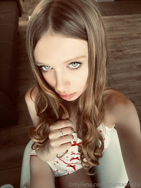 Foto di nudo di fuga di OnlyFans di Brightanna18