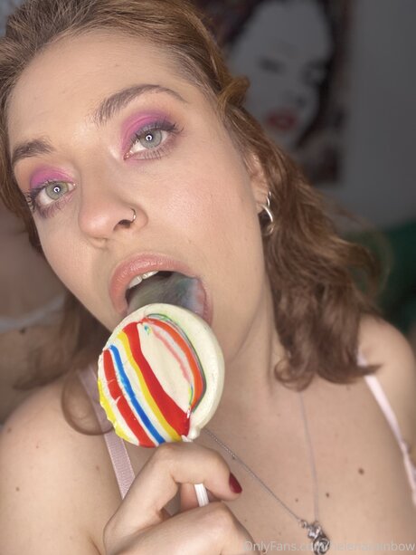 Foto di nudo di fuga di OnlyFans di Helenarainbow