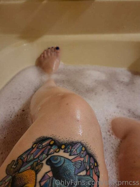 Foto di nudo di fuga di OnlyFans di Strltprncss