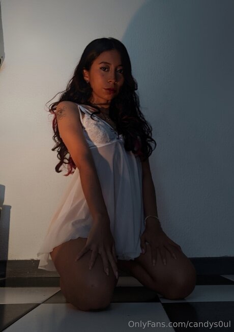 Foto di nudo di fuga di OnlyFans di Candys0ul