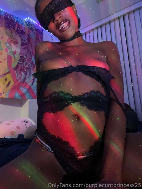 Purplecuntprincess25