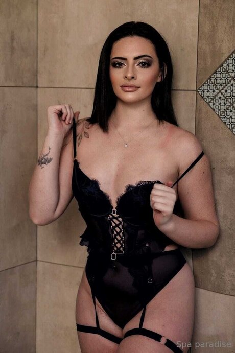 Lana Spaparadise