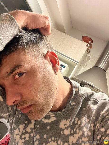 Foto di nudo di fuga di OnlyFans di Clipperok
