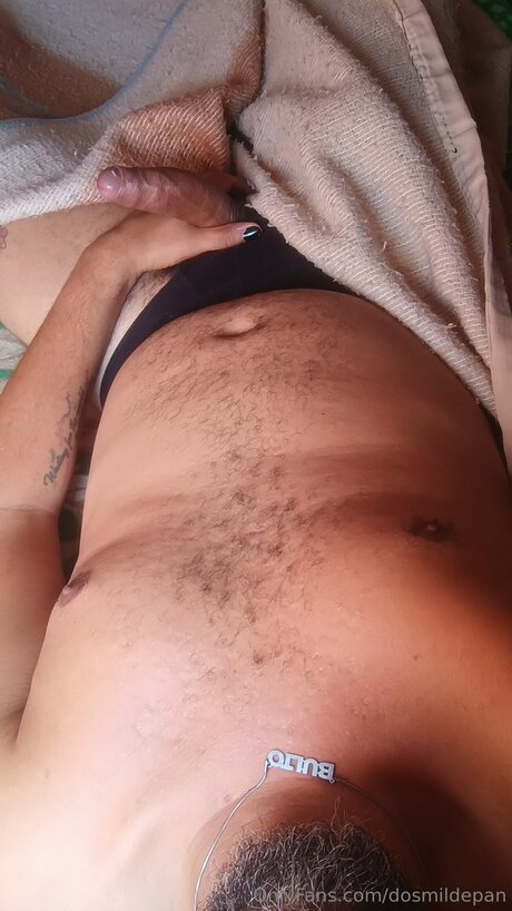 Foto di nudo di fuga di OnlyFans di Dosmildepan