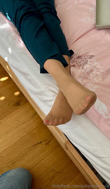 Foto di nudo di fuga di OnlyFans di Juliajames Vip