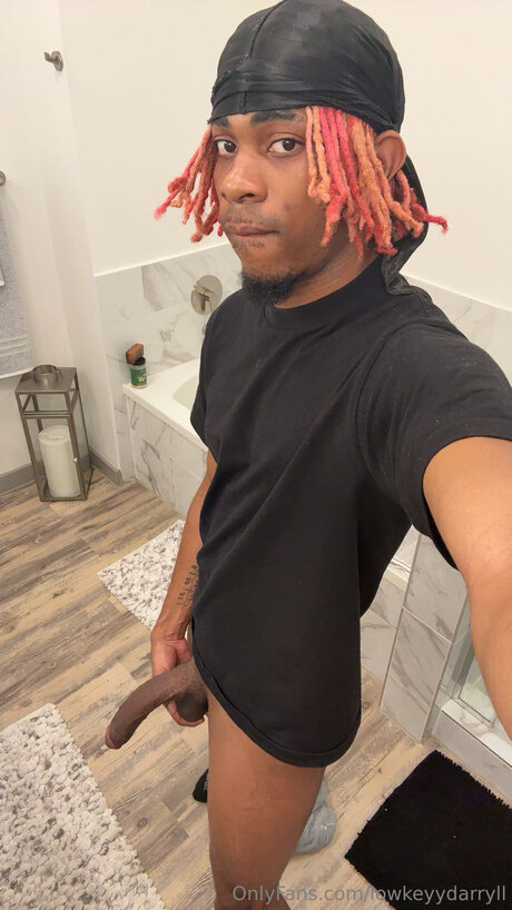 Foto di nudo di fuga di OnlyFans di Lowkeyydarryll