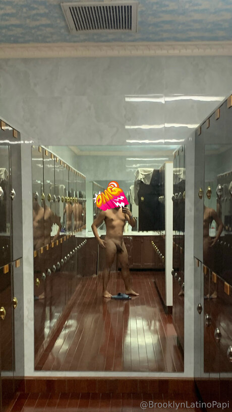Foto di nudo di fuga di OnlyFans di Brooklynlatinopapi