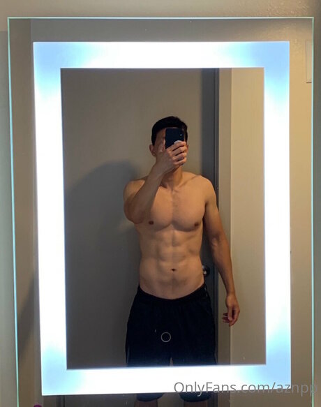 Foto di nudo di fuga di OnlyFans di Aznpp