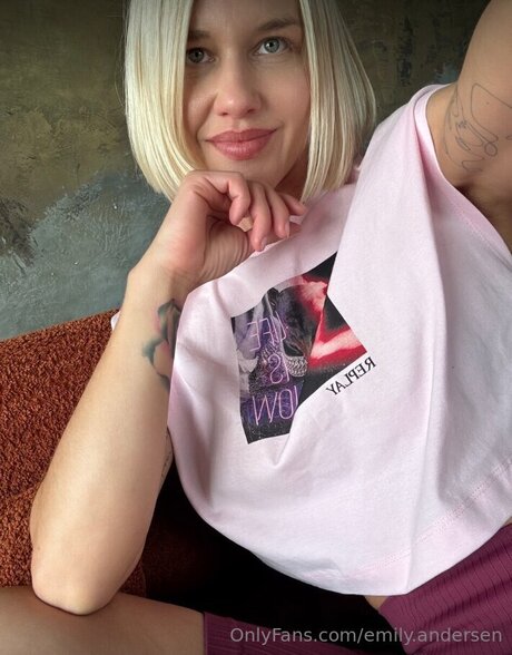 Foto di nudo di fuga di OnlyFans di Emily Andersen