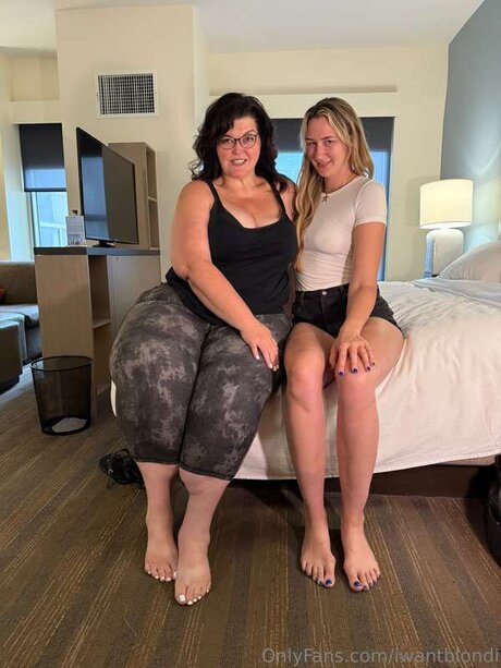 Iwantblondi