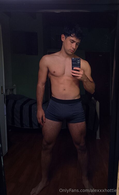 Foto di nudo di fuga di OnlyFans di Alexxxhottie