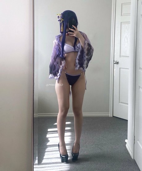 Foto di nudo di fuga di OnlyFans di Mwahgo