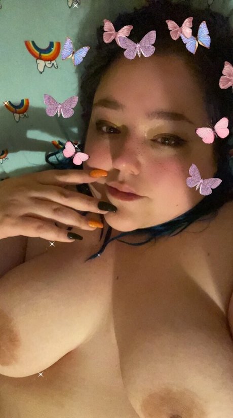 Foto di nudo di fuga di OnlyFans di Gothiccbbw