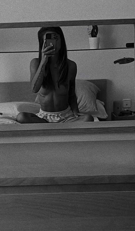 Foto di nudo di fuga di OnlyFans di Luna Ventura