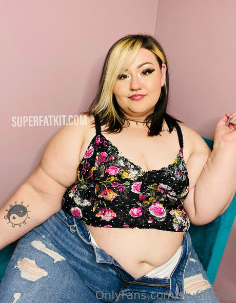 Foto di nudo di fuga di OnlyFans di Stuffingkit