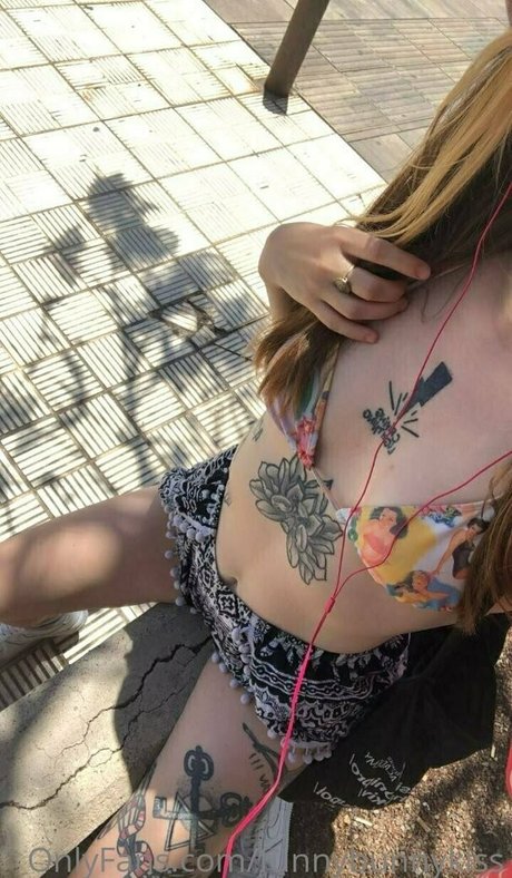 Funnybunnykiss