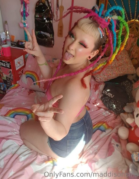 Foto di nudo di fuga di OnlyFans di Maddisonsins