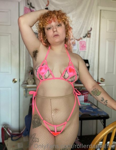 Foto di nudo di fuga di OnlyFans di Rollerdamefree