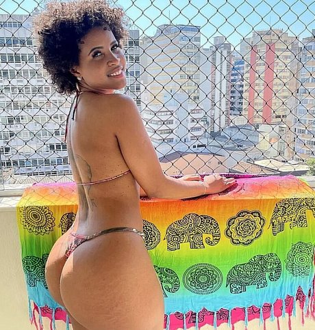Rayana Cruz