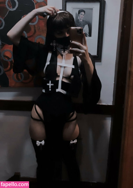 Foto di nudo di fuga di OnlyFans di Ltlyata