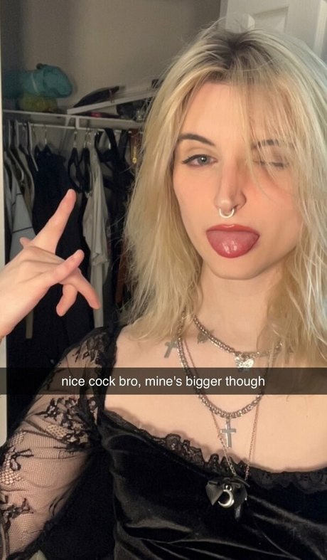 Foto di nudo di fuga di OnlyFans di Wifemoder