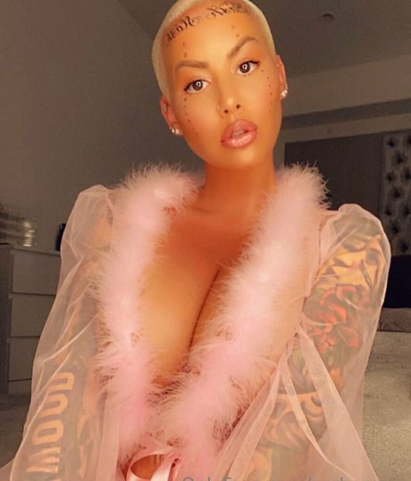 Amber Rose