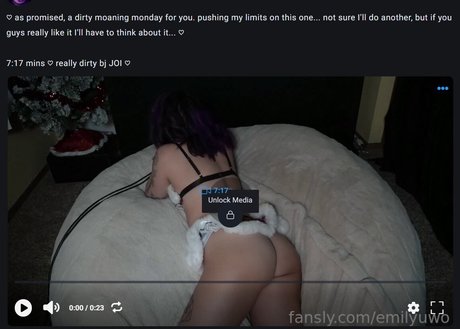 Foto di nudo di fuga di OnlyFans di Emilyuwo
