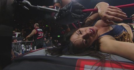 Mickie James