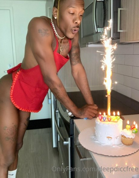 Foto di nudo di fuga di OnlyFans di Deepdiccfree