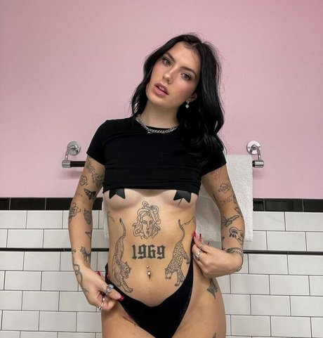 Foto di nudo di fuga di OnlyFans di Emilysullivan