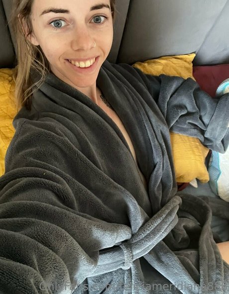Foto di nudo di fuga di OnlyFans di Feliciameridiana888