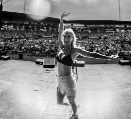 Nikki Glaser