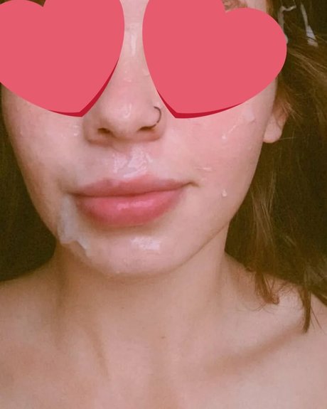 Foto di nudo di fuga di OnlyFans di Ashley Hotwife
