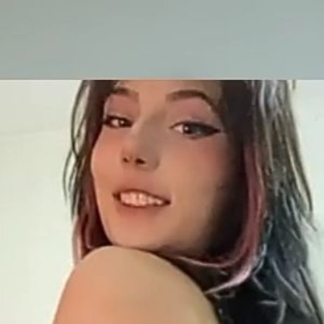 Foto di nudo di fuga di OnlyFans di Highpunker