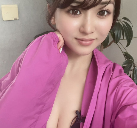 Foto di nudo di fuga di OnlyFans di Minami3s