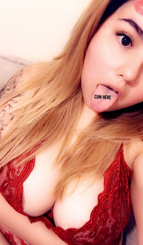 Foto di nudo di fuga di OnlyFans di Babygiirl45