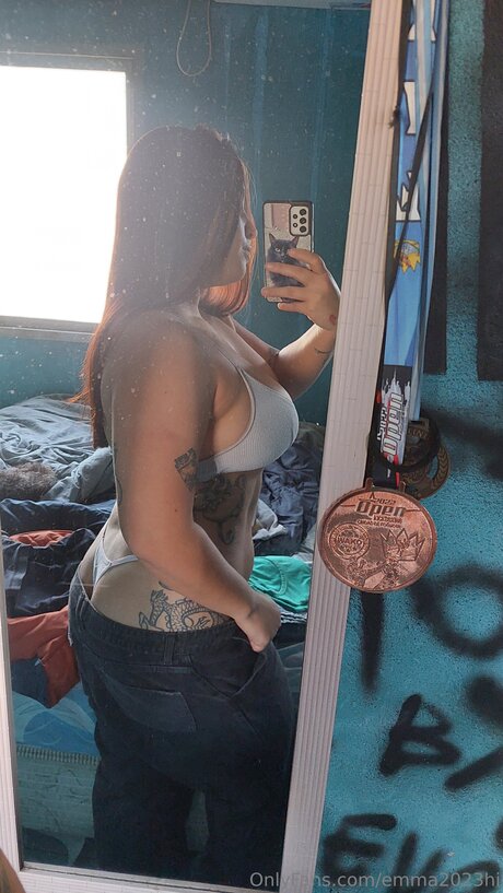 Foto di nudo di fuga di OnlyFans di Emma2023hi