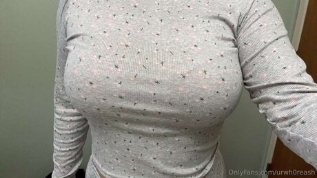 Foto di nudo di fuga di OnlyFans di Urwh0reash