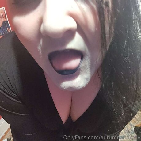 Foto di nudo di fuga di OnlyFans di Autumnanarchy