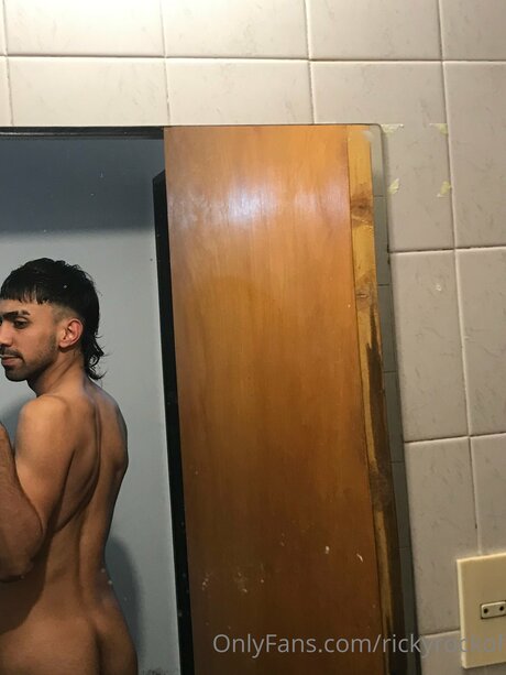 Foto di nudo di fuga di OnlyFans di Rickyrockof