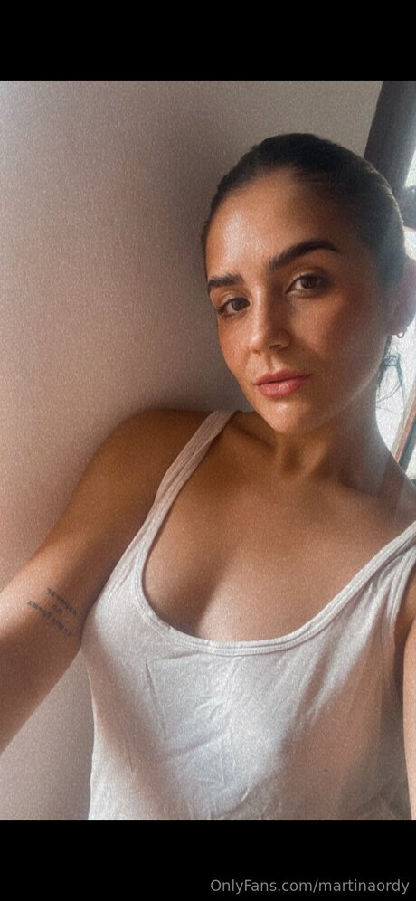 Foto di nudo di fuga di OnlyFans di Martinaordy