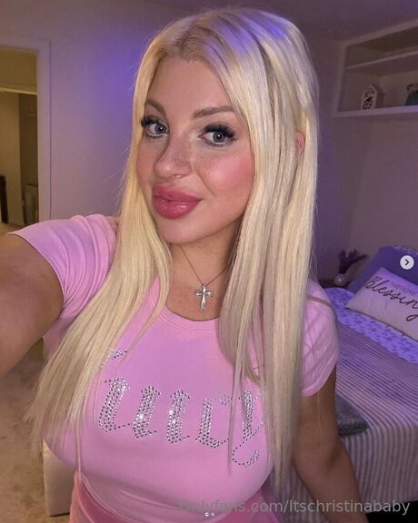 Foto di nudo di fuga di OnlyFans di Alybarbz