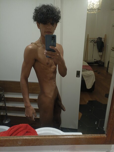 Foto di nudo di fuga di OnlyFans di Brandonstonexl