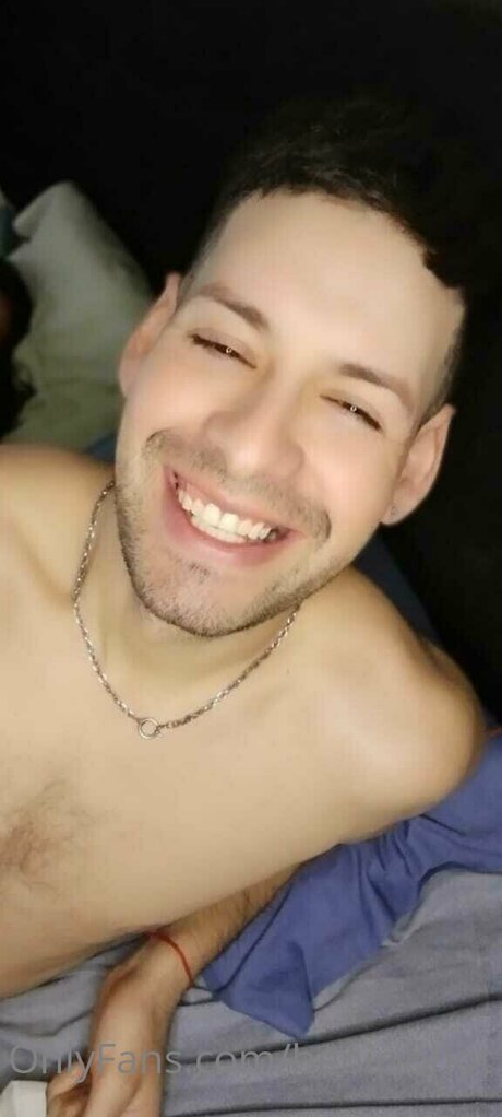 Foto di nudo di fuga di OnlyFans di Beniciohot