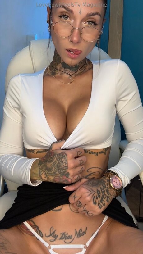 Foto di nudo di fuga di OnlyFans di Sarahschmidtfree