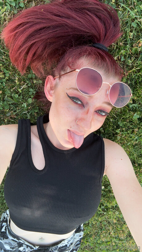 Foto di nudo di fuga di OnlyFans di Babyvdawg